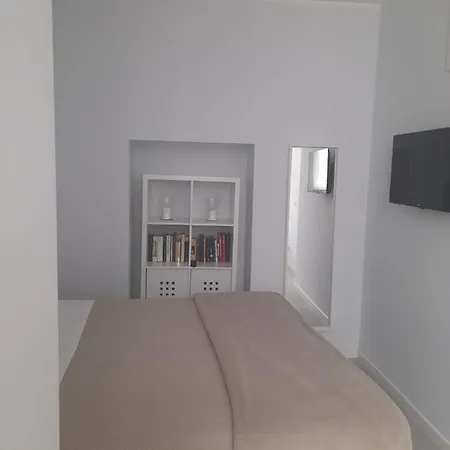 Apartment Your Independent *