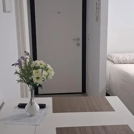 Apartmán Your Independent With Parking